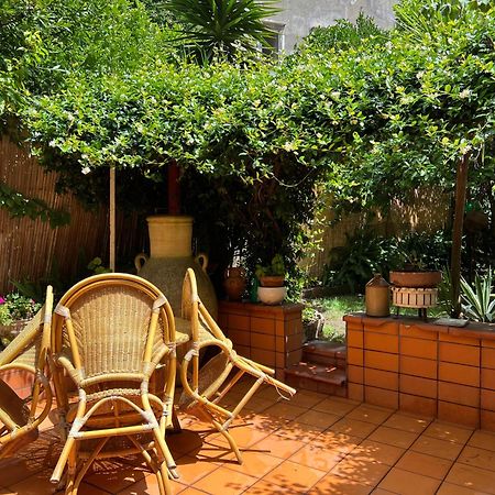 Ferienwohnung La Limonaia Di Chiaia Neapel Exterior foto