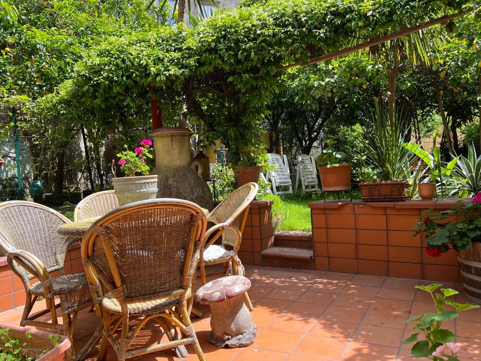 Ferienwohnung La Limonaia Di Chiaia Neapel Exterior foto